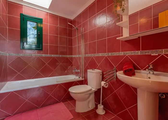 El Refugio * Ла-Олива